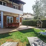 Holiday home Hundefreundliches Nur 700 Meter Zum Mit Grill, Waschmaschine *