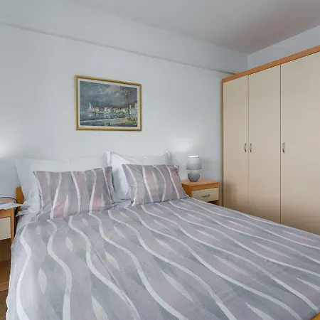 Holiday home Hundefreundliches Nur 700 Meter Zum Mit Grill, Waschmaschine *
