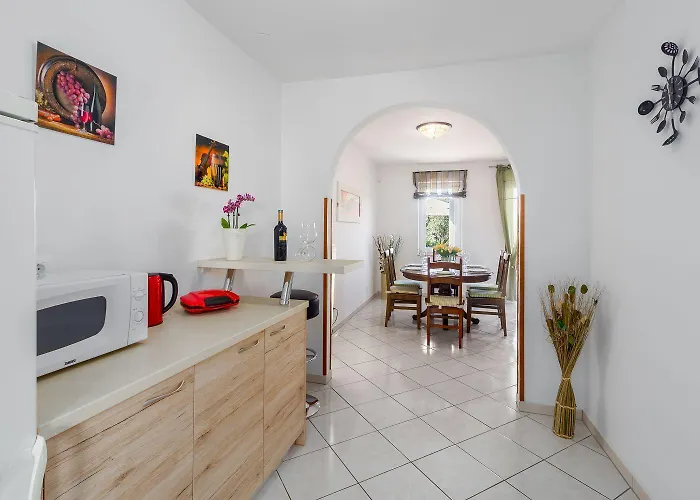 Hundefreundliches Nur 700 Meter Zum Mit Grill, Waschmaschine